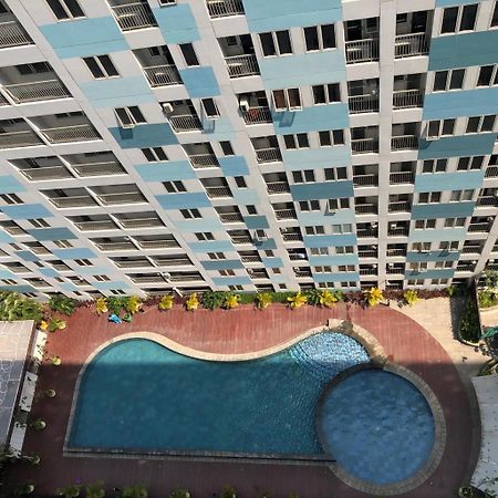 Apartment Grand Sentraland Karawang Manage By Laguna Room Dış mekan fotoğraf