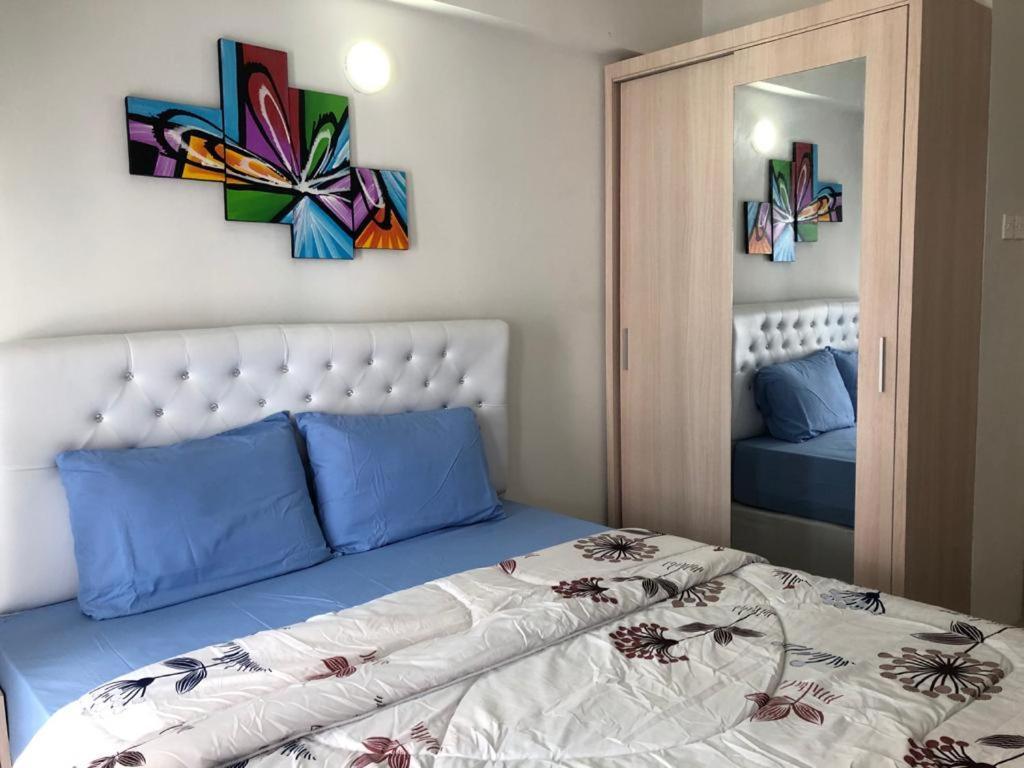 Apartment Grand Sentraland Karawang Manage By Laguna Room Dış mekan fotoğraf