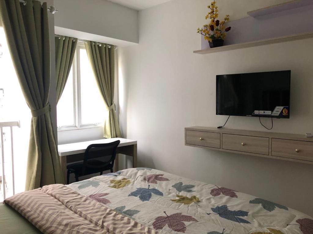 Apartment Grand Sentraland Karawang Manage By Laguna Room Dış mekan fotoğraf