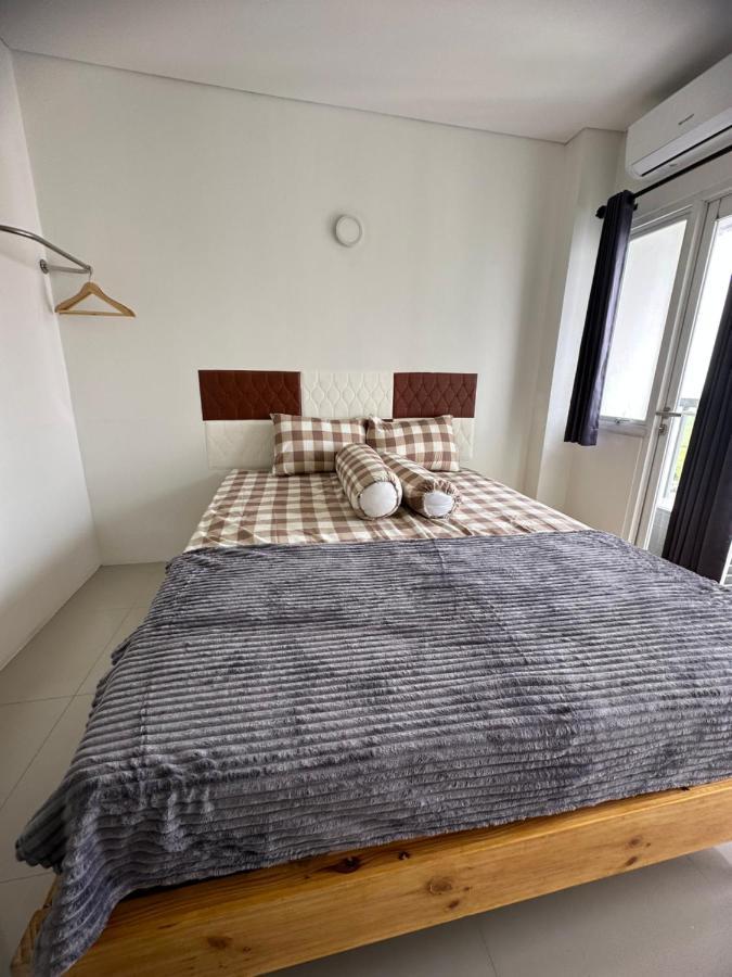 Apartment Grand Sentraland Karawang Manage By Laguna Room Dış mekan fotoğraf