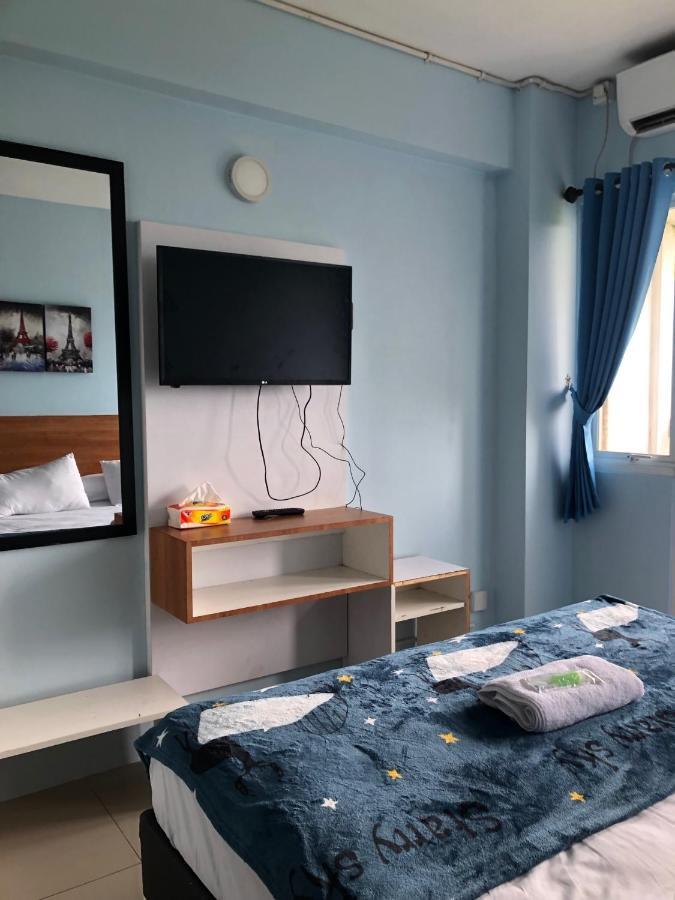 Apartment Grand Sentraland Karawang Manage By Laguna Room Dış mekan fotoğraf